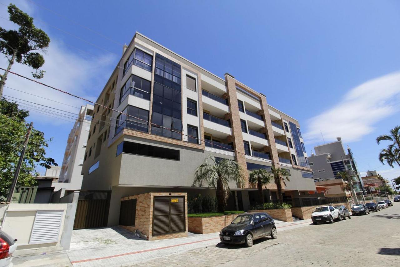 1090 Finamente Decorado 03 Suites Na Praia De 邦比尼亚斯 外观 照片